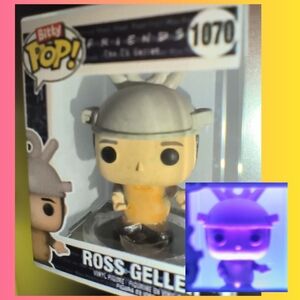 Funko Bitty Pop Friends "TV Series Ross Geller" (Sputnik) #1070 Mini Figurine